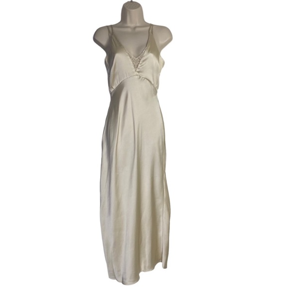 NWT REVOLVE x Camila Coelho Deanna Midi Dress In Champagne - Picture 4 of 10